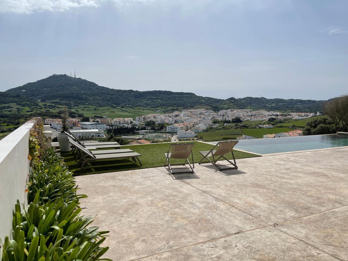 Casa Rural Reformada Bini Aumaia Hostal Es Mercadal Exterior foto